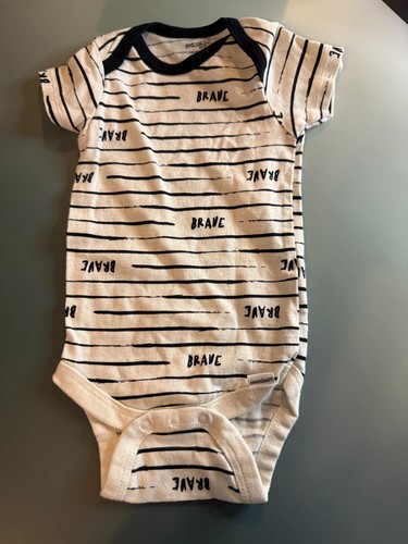 Onesies brand 9 months - 6-9,